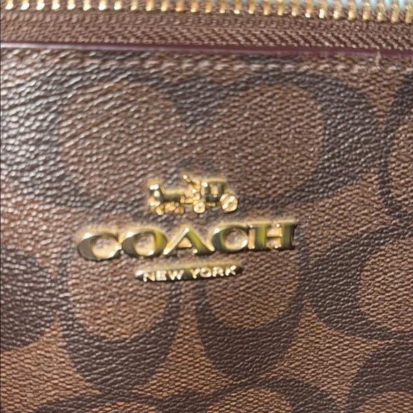 COACH Fiona Small Zip Tote Bag - Picture 7 of 8